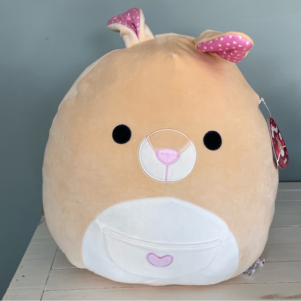 Squishmallows Keely The Kangaroo 16 Inch Valentines Heart Soft Squishy NEW
